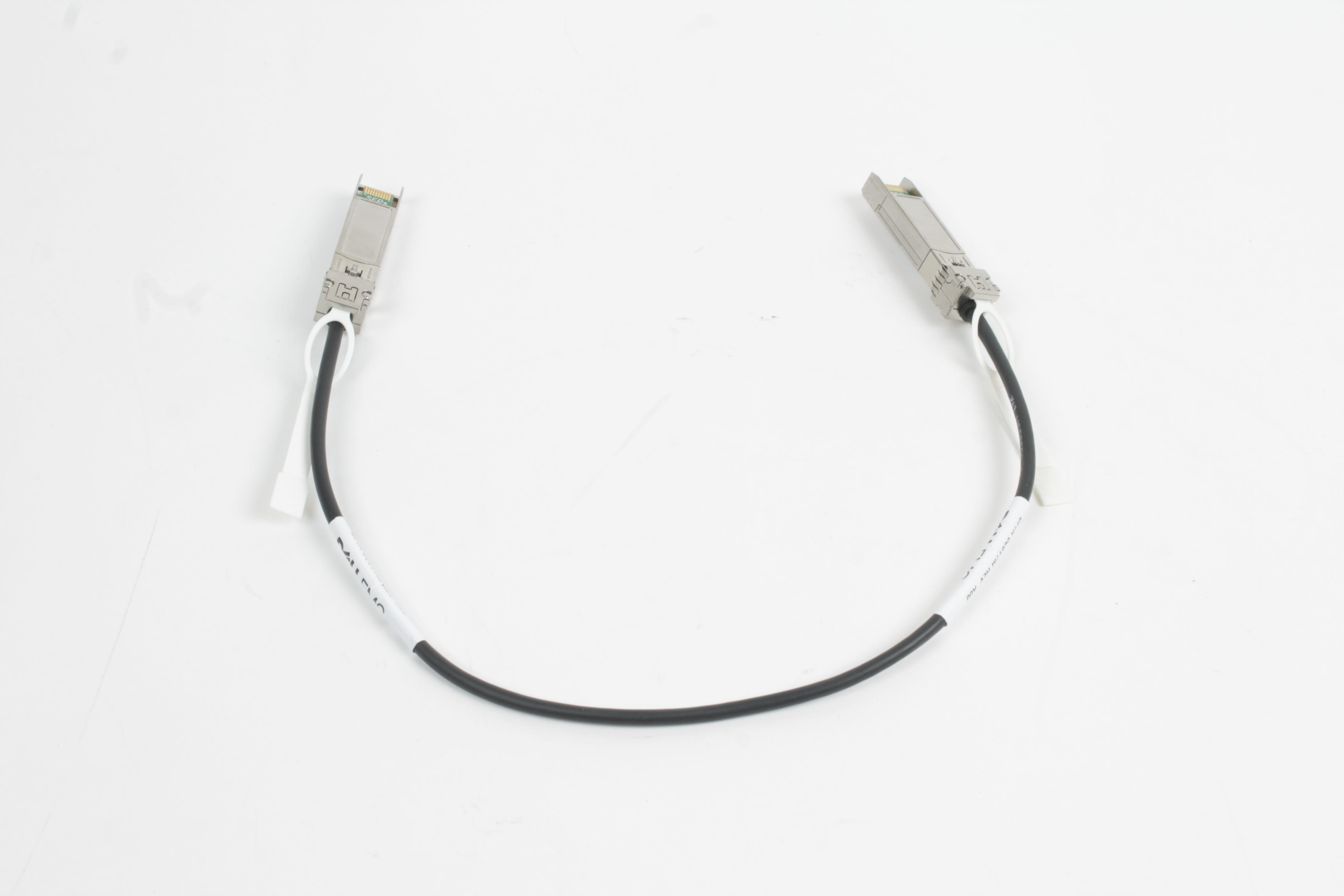 Refurbished Dell C6Y7M - Cables